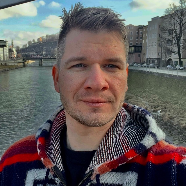 Peter — founder of uistory